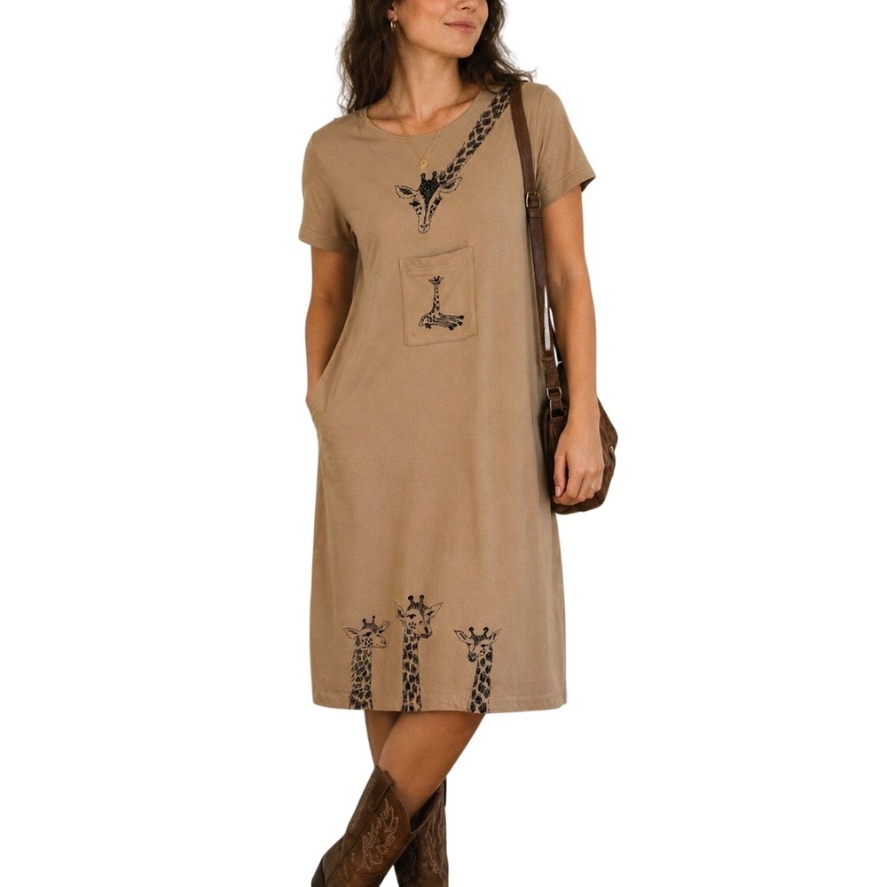 Vintage Olivia Rose Tan Giraffe Graphic T-Shirt Dress Womens‎ 10P Cotton Pocket